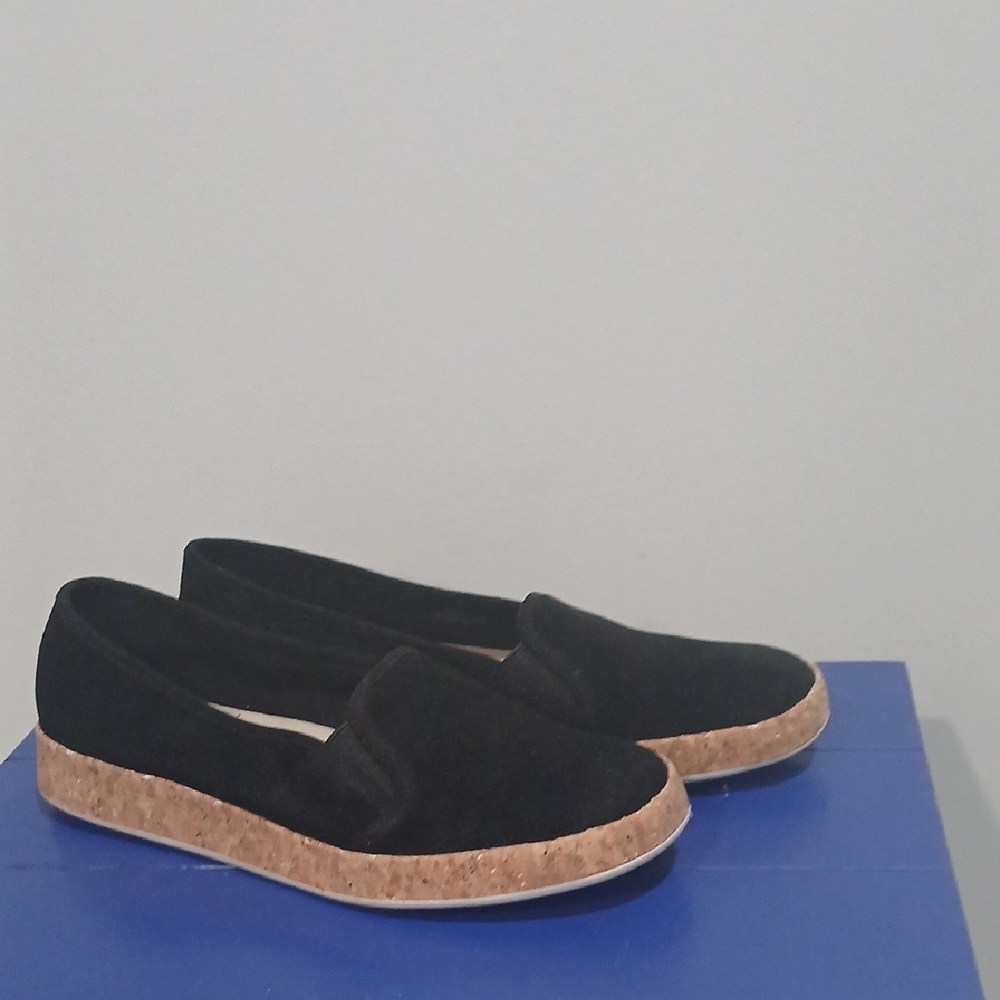 Black Slip-On Women's Shoes, Isaac Mizrahi Live, NEW WITHOUT TAGS OR BOX, Sz 8.5